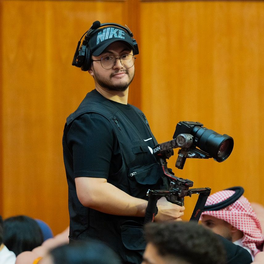 المصور عبدالله بُشناق