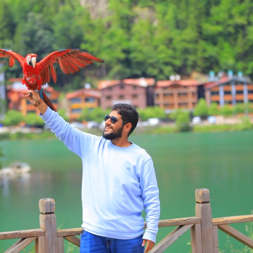 مطاعم جدة | عبدالرحمن باقيس